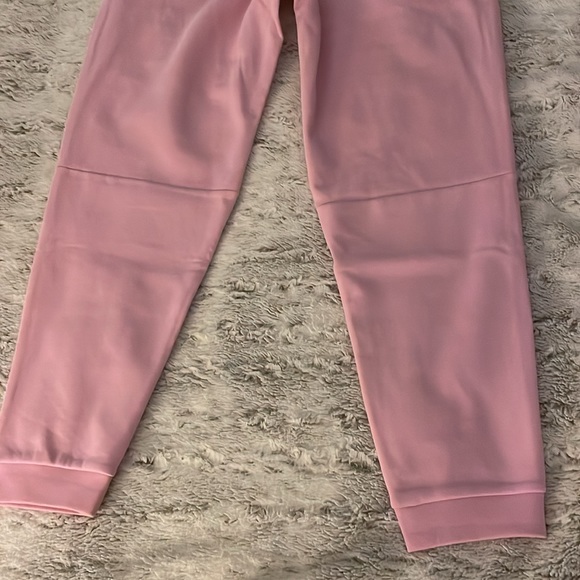 Lacoste *NWT* Tapered Fit Sweats/Joggers in Large Pink - Picture 13 of 15
